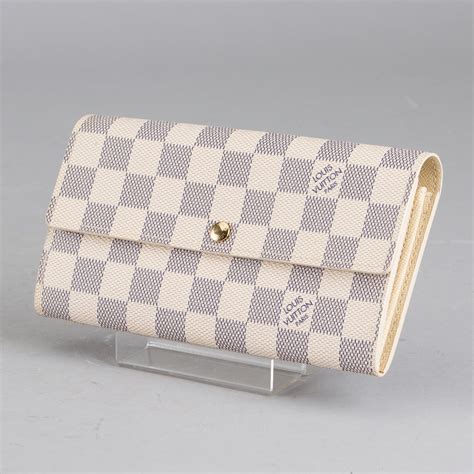 louis vuitton damier azur insolite long wallet|vuitton sarah wallet.